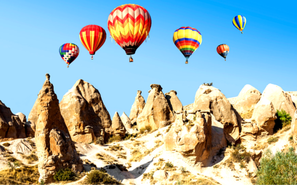 Hot air balloon ride in Cappadocia, Turkey 5 Reasons to Travel to Turkey other than Istanbul